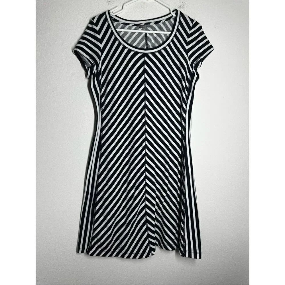 T Talbots M  Chevron Stripe A Line Dress Navy Nautical Casual Romantic